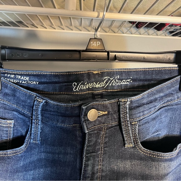 Universal Thread Skinny Jeans SIZE 6 - Picture 4 of 4